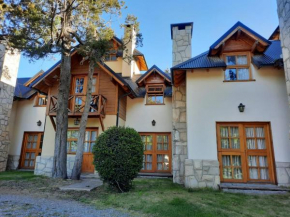 Apart Hotel Bungalows El Viejo Cipres San Carlos De Bariloche